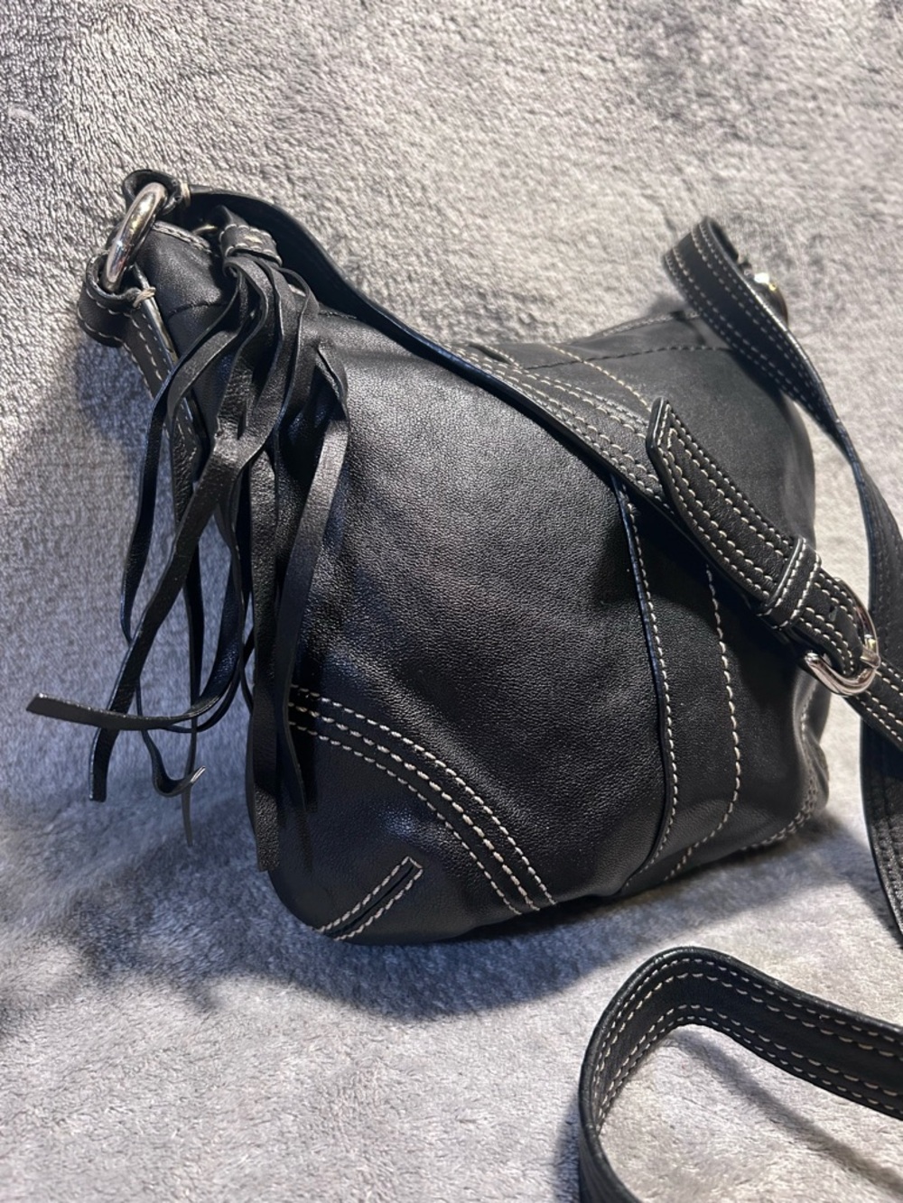 Coach Soho Black Leather Tassel Crossbody Hobo - Picture 4 of 11